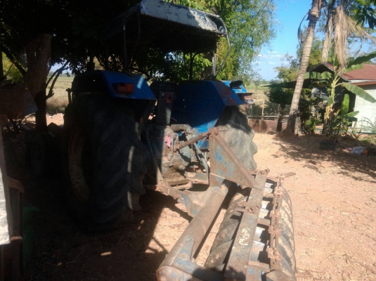 ขายFORD 6600 เล่มทะเบียน ได้ผาน7 ใบดัน รถสภาพดี ราคา 245,000บ. สนใจ 0835601591 0903494058