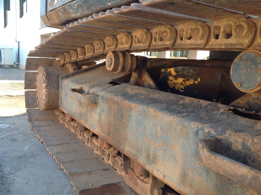 ขายรถแบคโฮ KOMATSU 200-5 คอนโทรลสั้น เครื่องเดิม ปั้มเดิม