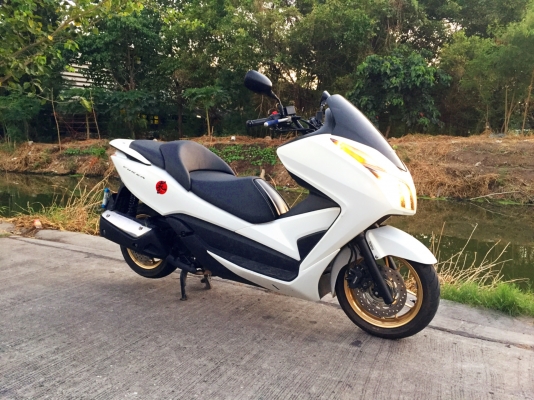 ขาย/แลก/เทิร์น FORZA 300 ราคา 95,000 บาท ขาย/แลก/เทิร์น FORZA 300 ราคา 95,000 บาท