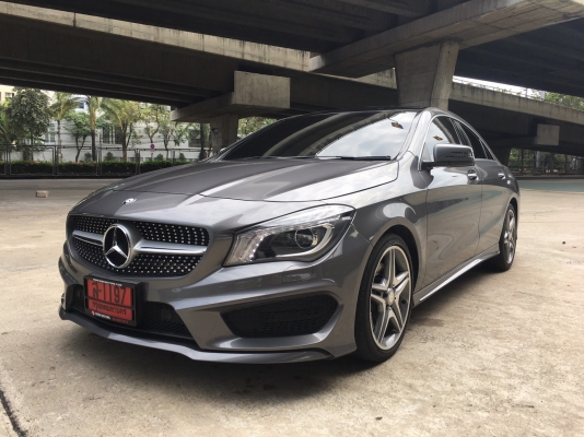 2015 MERCEDES BENZ CLA 250 AMG DYNAMIC รถสวย ตัวท๊อปสุด ออปชั่นแน่นๆ