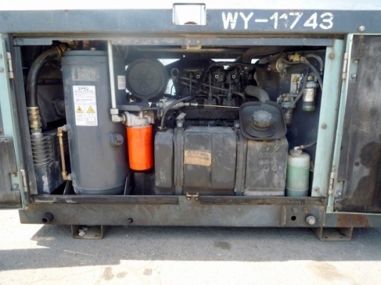 Airman PDS90SC เครื่องปั๊มลม 90CFM : 7บาร์  2678ชั่วโมง นำเข้าจากญี่ปุ่น โทร. 080-6565422 (หนิง)