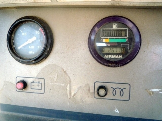 Airman PDS90SC เครื่องปั๊มลม 90CFM : 7บาร์  2678ชั่วโมง นำเข้าจากญี่ปุ่น โทร. 080-6565422 (หนิง)