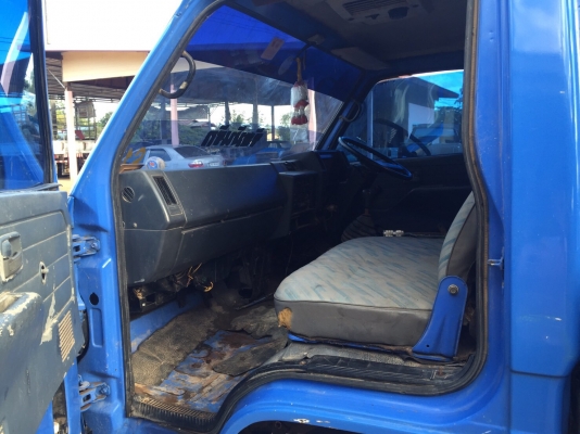Isuzu NPR59LU ห้างแท้ปี33 เกียรสั้น ยางสวย6เส้น หัวยกได้ เล่มพร้อม เครื่อง4BC2