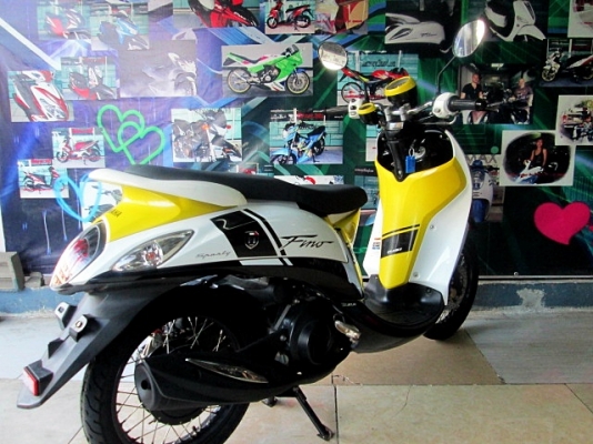 ( ผ่อนได้ ดาวน์ 4,900 ) fino115 i sposty สีขาวเหลืองดำ ระบบหัวฉีด 24900