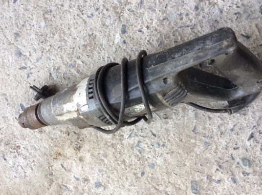 สว่านและแม่แรง10ตัน