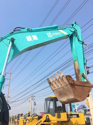 ขายรถแบคโฮ KOBELCO SK200 MARK5 SUPER รถนอกนำเข้าเองจากญี่ปุ่น สภาพสวยพร้อมใช้งาน มีVDOการทำงานครับ ขายรถแบคโฮ KOBELCO SK200 MARK5 SUPER รถนอกนำเข้าเองจากญี่ปุ่น สภาพสวยพร้อมใช้งาน มีVDOการทำงานครับ