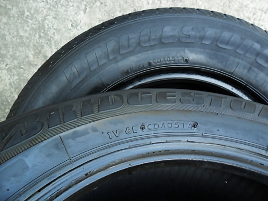 ยางกระบะ15 บริดสโตน 205-70-15 ปี14 เส้นละ475 (สภาพ60\%) ยางกระบะ15 บริดสโตน 205-70-15 ปี14 เส้นละ475 (สภาพ60\%)