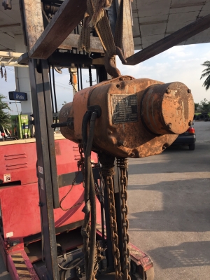 รอกโซ่ไฟฟ้า HITACHI 2 ตัน