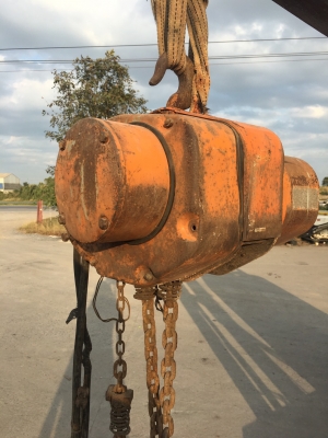 รอกโซ่ไฟฟ้า HITACHI 2 ตัน