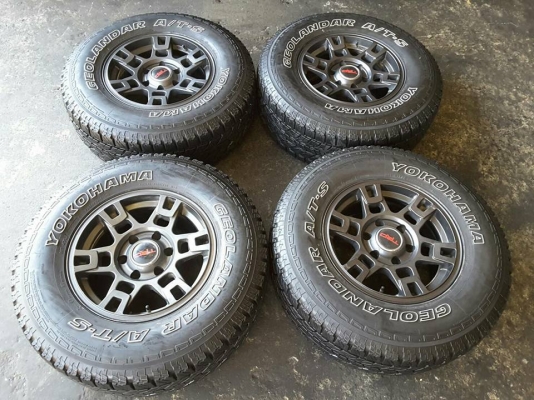 ล้อ TRD + Yokohama AT 265-70-16 ปี15 สวยๆ 1ขุด