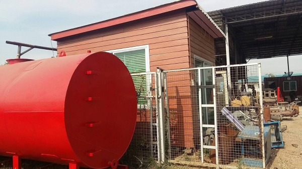 ถังน้ำมันสีแดงแปร๊ดรับตรุษจีน ขนาด 12000 ลิตร สภาพสวยนิ้งครับ มาดูได้ที่ร้านเลยครับ ถังน้ำมันสีแดงแปร๊ดรับตรุษจีน ขนาด 12000 ลิตร สภาพสวยนิ้งครับ มาดูได้ที่ร้านเลยครับ