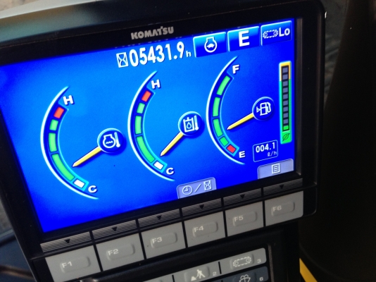 ขาย KOMATSU PC200-8MO 5000ชั่วโมง แห้งๆทั้งคัน สวยๆเลยครับ สนใจติดต่อโดยตรง 081-4283210 ขาย KOMATSU PC200-8MO 5000ชั่วโมง แห้งๆทั้งคัน สวยๆเลยครับ สนใจติดต่อโดยตรง 081-4283210