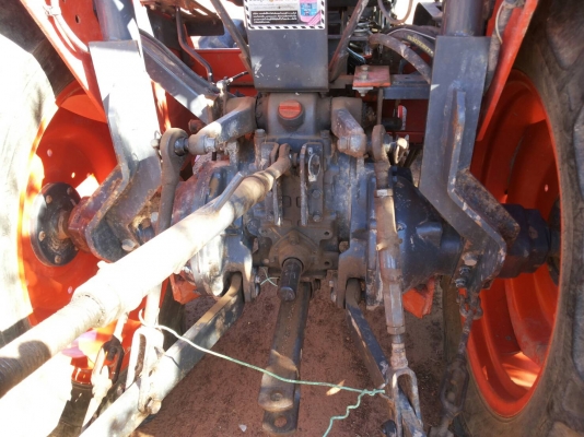 รถไถ 45 แรง DI ปึ 53 / ช.ม 2000 นิดฯ เครื่องแห้งดี พร้อมลุยงาน อุปกร 4 ชิ้น ผานหน้า + ผานหลัง + ผานยกล่องมัน + ผานขุดมัน ราคา เบาฯฯ 265000 บาท ดูรถ ที จ. ศรีสะเกษ วันทูคอล 098 6683479 dtac 094 2839369 สิทธิ์ คับ รถไถ 45 แรง DI ปึ 53 / ช.ม 2000 นิดฯ เครื่องแห้งดี พร้อมลุยงาน อุปกร 4 ชิ้น ผานหน้า + ผานหลัง + ผานยกล่องมัน + ผานขุดมัน ราคา เบาฯฯ 265000 บาท ดูรถ ที จ. ศรีสะเกษ วันทูคอล 098 6683479 dtac 094 2839369 สิทธิ์ คับ