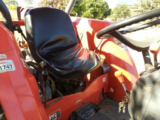 รถไถ 45 แรง DI ปึ 53 / ช.ม 2000 นิดฯ เครื่องแห้งดี พร้อมลุยงาน อุปกร 4 ชิ้น ผานหน้า + ผานหลัง + ผานยกล่องมัน + ผานขุดมัน ราคา เบาฯฯ 265000 บาท ดูรถ ที จ. ศรีสะเกษ วันทูคอล 098 6683479 dtac 094 2839369 สิทธิ์ คับ รถไถ 45 แรง DI ปึ 53 / ช.ม 2000 นิดฯ เครื่องแห้งดี พร้อมลุยงาน อุปกร 4 ชิ้น ผานหน้า + ผานหลัง + ผานยกล่องมัน + ผานขุดมัน ราคา เบาฯฯ 265000 บาท ดูรถ ที จ. ศรีสะเกษ วันทูคอล 098 6683479 dtac 094 2839369 สิทธิ์ คับ