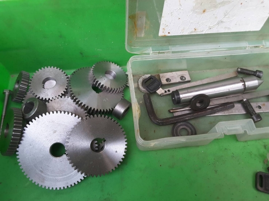 เครื่องกลึงเล็กขนาด 3 ฟุต