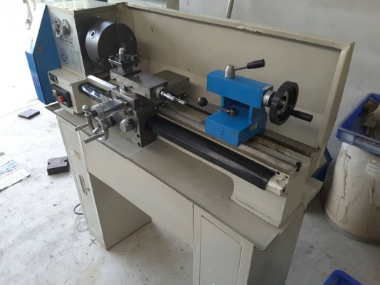 เครื่องกลึงเล็กขนาด 3 ฟุต