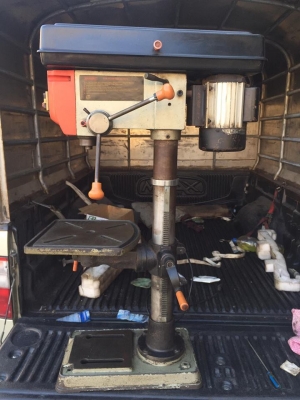 ขายถูกๆครับ แท่นสว่านสภาพสวย ออฟชั่นครบมาก ไฟบ้าน 220 ขายถูกๆครับ แท่นสว่านสภาพสวย ออฟชั่นครบมาก ไฟบ้าน 220