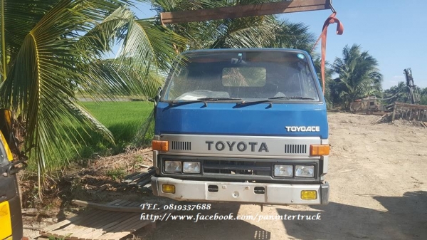 ขายถูกด่วนๆหัวเก๋งรถบรรทุก 4ล้อใหญ่ ,6 ล้อเล็ก CABIN TOYOTA BU87 ,DYNA200-300 (ตาเหลี่ยม /มีขาหลัง) ราคาเพียง 55,000 บาท สนใจรีบติดต่อ 0819337688