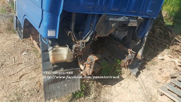 ขายถูกด่วนๆหัวเก๋งรถบรรทุก 4ล้อใหญ่ ,6 ล้อเล็ก CABIN TOYOTA BU87 ,DYNA200-300 (ตาเหลี่ยม /มีขาหลัง) ราคาเพียง 55,000 บาท สนใจรีบติดต่อ 0819337688