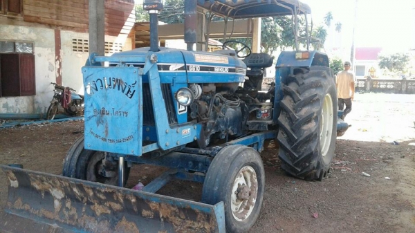 ขายรถไถฟรอด์ 6600รุ่นT6สภาพยางเต็มช่วงล่างดี เอกสารครบ อุปกรณ์ดันหน้า ผานหลัง7