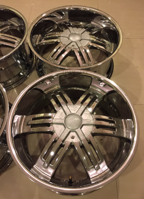 ล้อ Structure ขอบ20 สภาพสวย ไม่มีซ่อม ราคาไม่แพง ล้อ Structure ขอบ20 สภาพสวย ไม่มีซ่อม ราคาไม่แพง