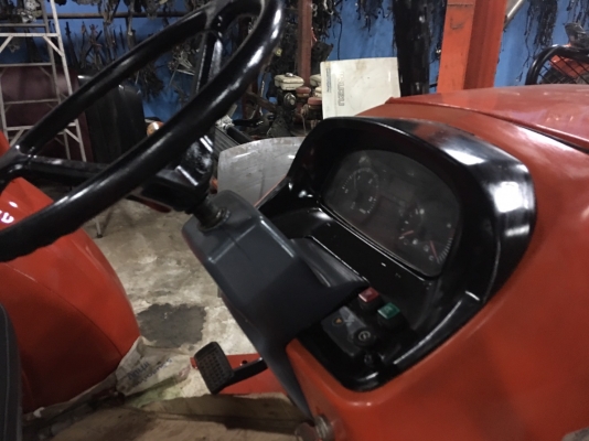 ขาย M7040 พร้อมทะเบียน สภาพพร้อมใช้ ขาย M7040 พร้อมทะเบียน สภาพพร้อมใช้