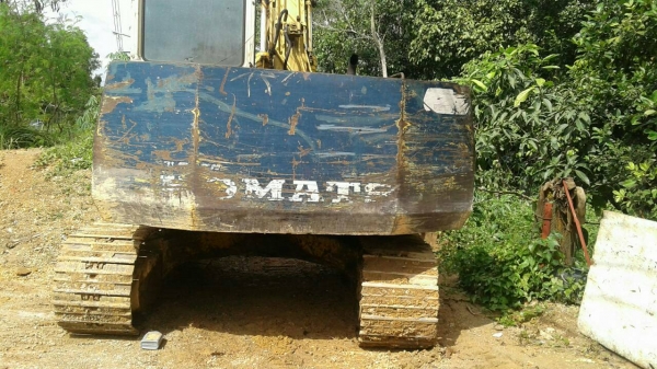 ขายรถแบคโฮ KOMATSU PC120-5 ระบบไฟเต็ม เอกสารเล่ม มีระบบหัวกระแทก ราคา 450000 ขายรถแบคโฮ KOMATSU PC120-5 ระบบไฟเต็ม เอกสารเล่ม มีระบบหัวกระแทก ราคา 450000