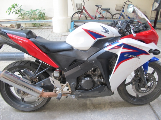 Honda CBR150Rปี 54