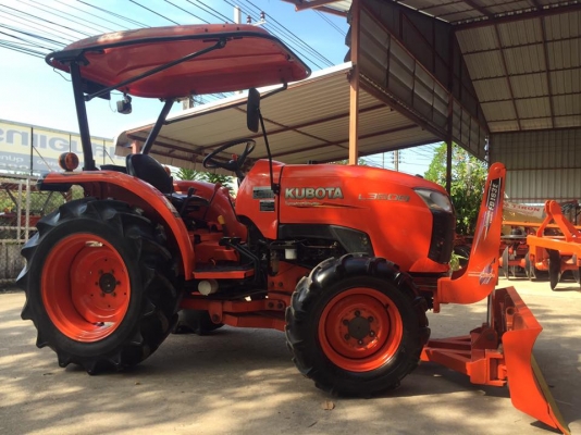 ขายรถไถ Kubota L3608 (4WD) พร้อมใบมีดและผานพรวนช้าง รถสวยๆ พร้อมใช้งาน