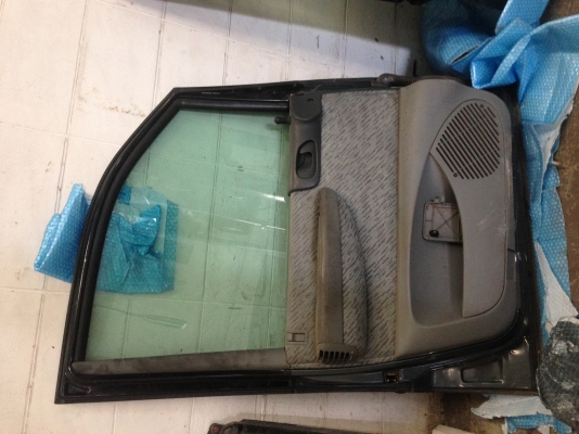 ขายอะไหล่รถยนต์ นำเข้าจากฝรั่งเศส