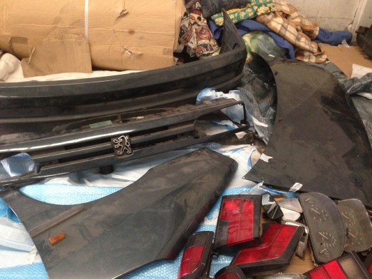 ขายอะไหล่รถยนต์ นำเข้าจากฝรั่งเศส