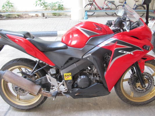 ็Honda cbr150R ปี54