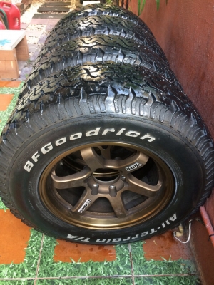 ล้อ te37 ขอบ17 พร้อมยาง bf all ปี 13