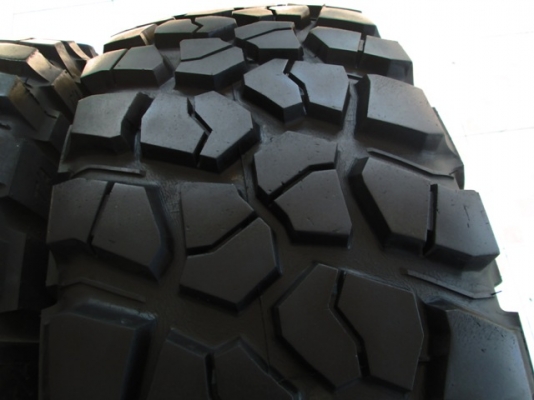 ยาง BF KM2 285-75-16 ปี2012 ดอกท่วม 1ชุด