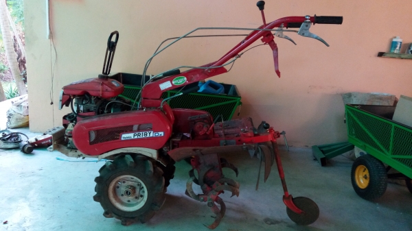 รถพรวนดิน รถสับดิน