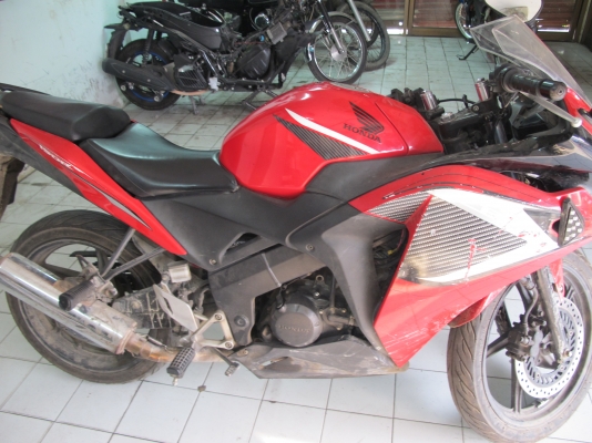 Honda CBR150R ปี 57
