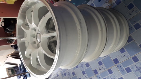 ล้อแม็กขอบ 17 4วง ล้อแม็กขอบ 17 4วง