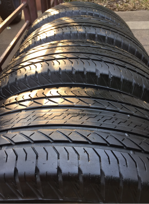 ยาง Bridgestone 265 65 17 ปลายปี14 พร้อมใช้งาน ราคาไม่แพง ยาง Bridgestone 265 65 17 ปลายปี14 พร้อมใช้งาน ราคาไม่แพง