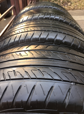 ยาง Dunlop 285 60 18 ปลายปี13 พร้อมใช้งาน ราคาไม่แพง ยาง Dunlop 285 60 18 ปลายปี13 พร้อมใช้งาน ราคาไม่แพง