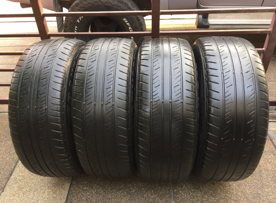 ยาง Dunlop 285 60 18 ปลายปี13 พร้อมใช้งาน ราคาไม่แพง ยาง Dunlop 285 60 18 ปลายปี13 พร้อมใช้งาน ราคาไม่แพง