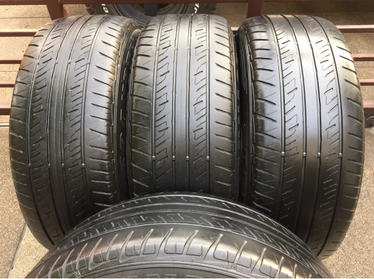 ยาง Dunlop 285 60 18 ปลายปี13 พร้อมใช้งาน ราคาไม่แพง ยาง Dunlop 285 60 18 ปลายปี13 พร้อมใช้งาน ราคาไม่แพง