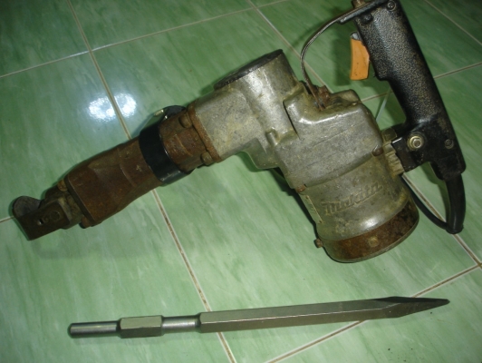 ขายสกัดไฟฟ้า (แย็ก) makita รุ่น HM1201