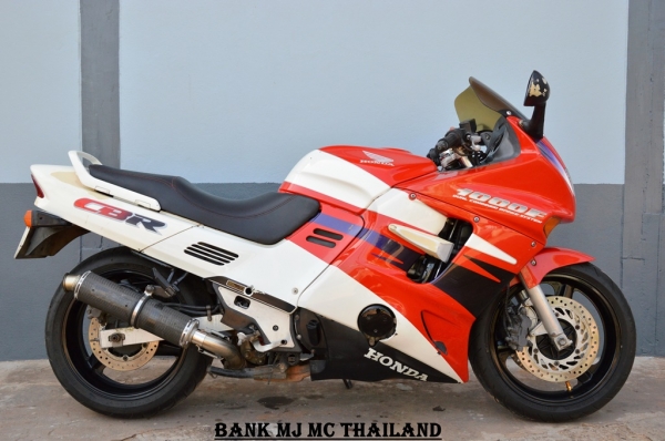ขายครับ Honda CBR1000F ทะเบียนแท้ ขายครับ Honda CBR1000F ทะเบียนแท้
