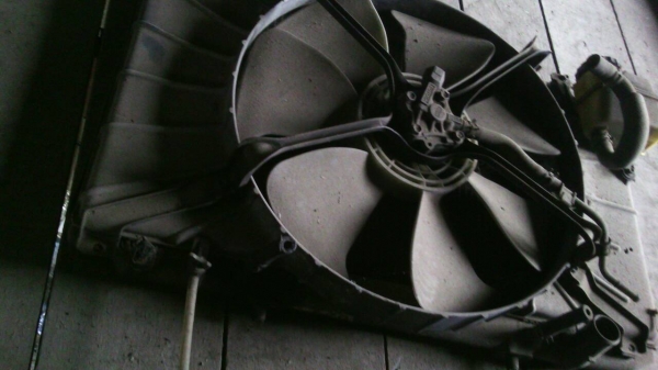 หม้อน้ำ1uz ราคา1500บาทโทร0931915945