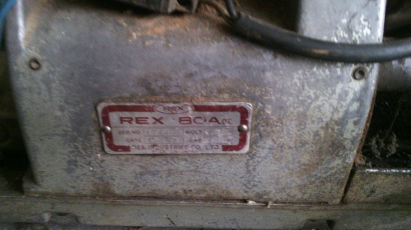 ขายถูกๆครับ เครื่องต็าปเกลียวแป๊บน้ำไฟฟ้าญี่ปุ่น REX 80A ขายถูกๆครับ เครื่องต็าปเกลียวแป๊บน้ำไฟฟ้าญี่ปุ่น REX 80A