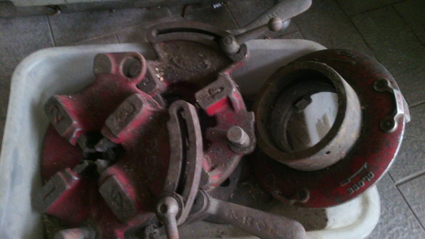 ขายถูกๆครับ เครื่องต็าปเกลียวแป๊บน้ำไฟฟ้าญี่ปุ่น REX 80A ขายถูกๆครับ เครื่องต็าปเกลียวแป๊บน้ำไฟฟ้าญี่ปุ่น REX 80A