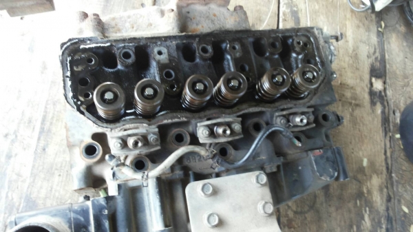 ขายครับฝาสูบ3D84 ฝาสวย มี2ฝา