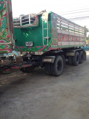 ขายรถพ่วง 22 ล้อ แม่-ลูก กระบะเนียมดั้ม ติดแก๊ ISUZU 270 ปี.43 แม่ลูกดั้ม ถ้าให้ทำเครื่องเป็นน้ำมันให้ ราคา1500000 ถ้าแบบแก๊ส ราคา1300000 สนใจรีบโทร&amp;ID.081-3531946 อยู่.นครปฐม