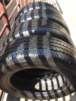 ยาง Dunlop 225 65 17 ปี15 ดอกเต็ม ไม่มีปะ ใช้ยาว ราคาไม่แพง ยาง Dunlop 225 65 17 ปี15 ดอกเต็ม ไม่มีปะ ใช้ยาว ราคาไม่แพง