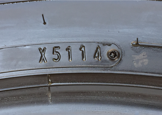 ยาง Dunlop 225 65 17 ปี15 ดอกเต็ม ไม่มีปะ ใช้ยาว ราคาไม่แพง ยาง Dunlop 225 65 17 ปี15 ดอกเต็ม ไม่มีปะ ใช้ยาว ราคาไม่แพง